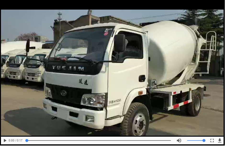 漫星3立方混凝土攪拌車出廠前的試車