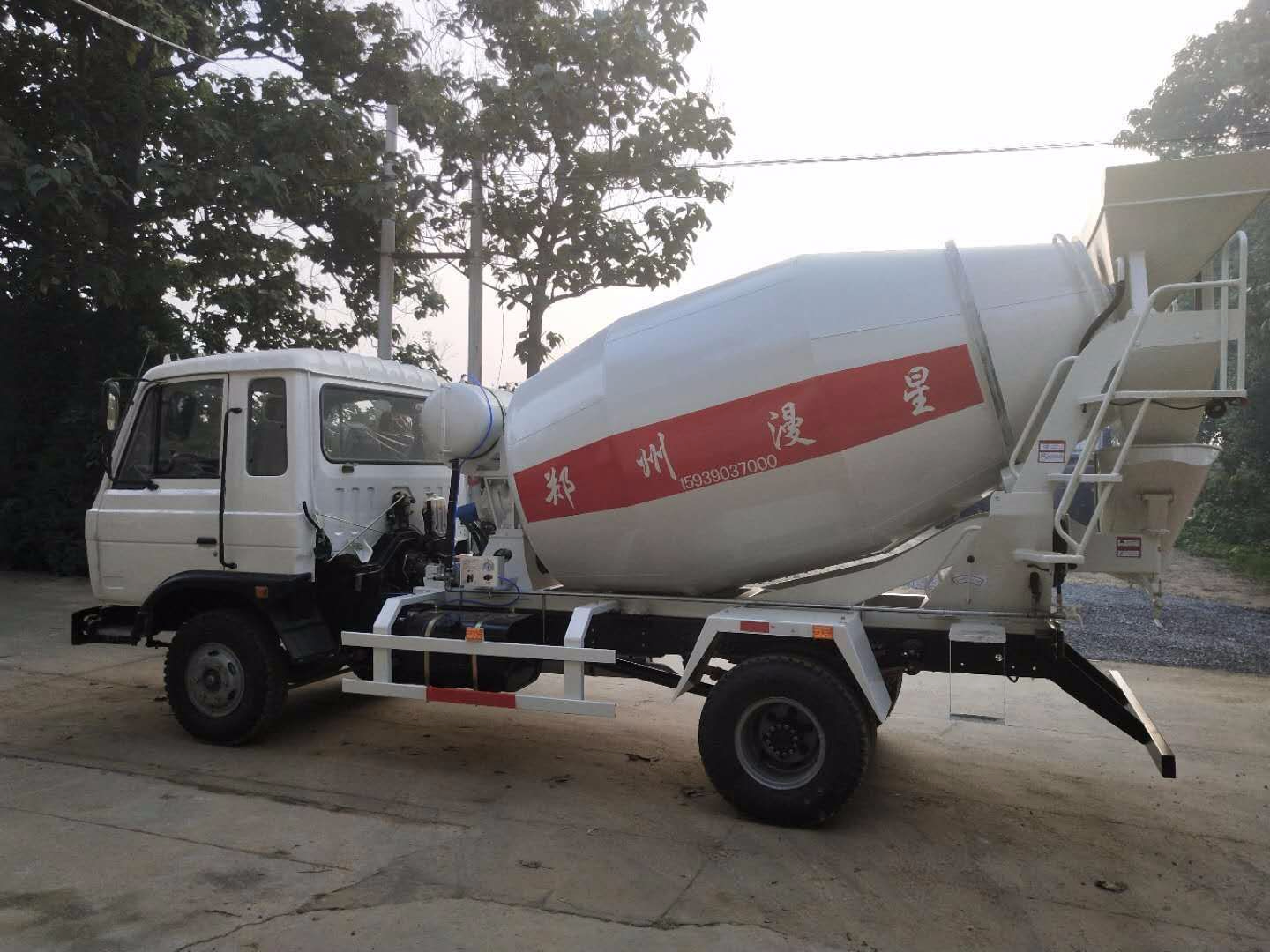 水泥攪拌車散熱器故障如何排除？